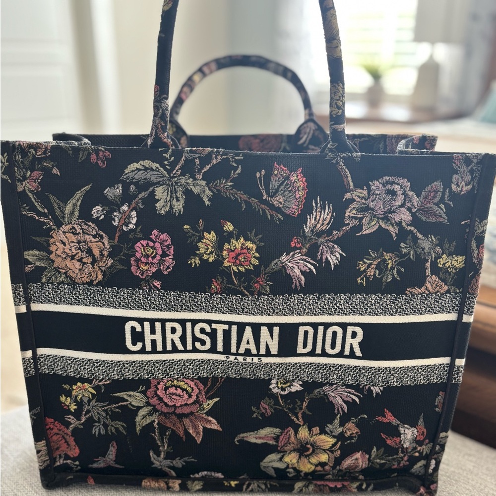 *Almost New* Christian Dior Large Tote Bag